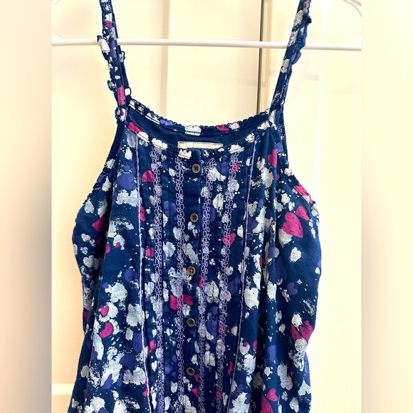 Levi’s Girls Blue Hearts Tank Top Size Large 12-13 Years - Picture 2 of 11